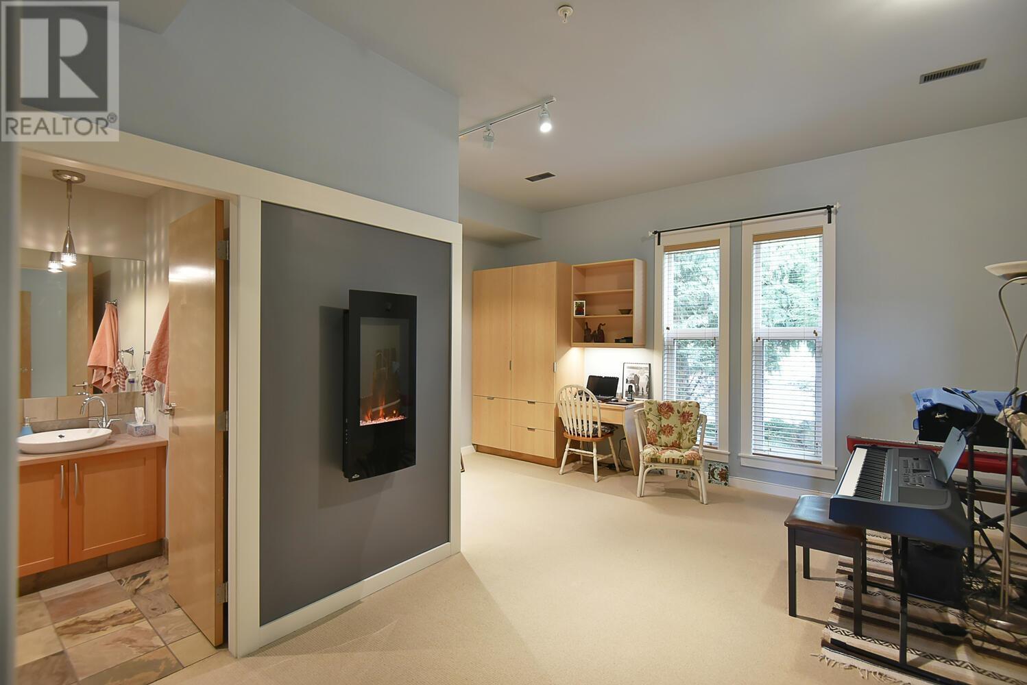 5396 Wakefield Beach Lane, Sechelt, British Columbia  V7Z 0T6 - Photo 32 - R2799173