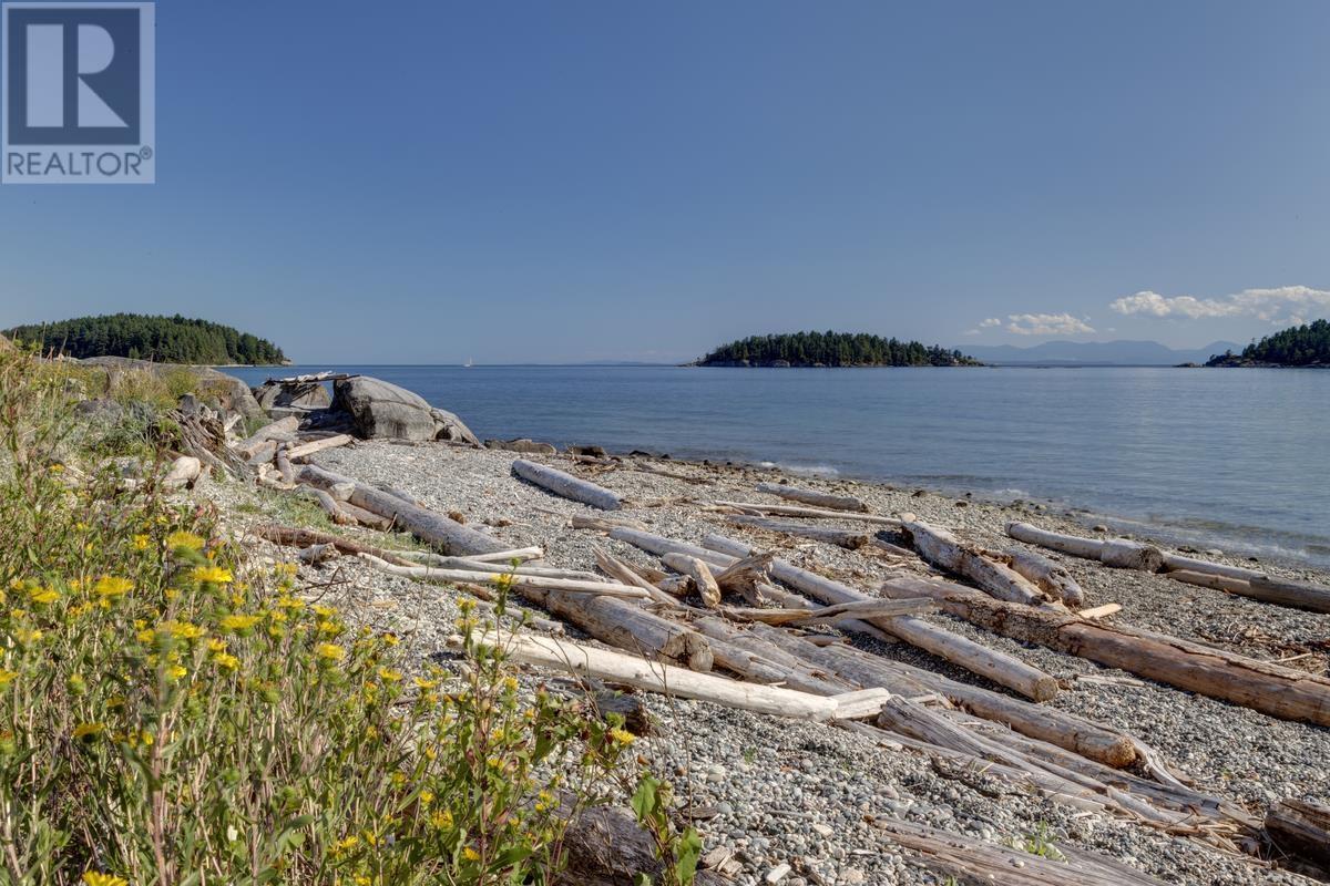 5396 Wakefield Beach Lane, Sechelt, British Columbia  V7Z 0T6 - Photo 37 - R2799173