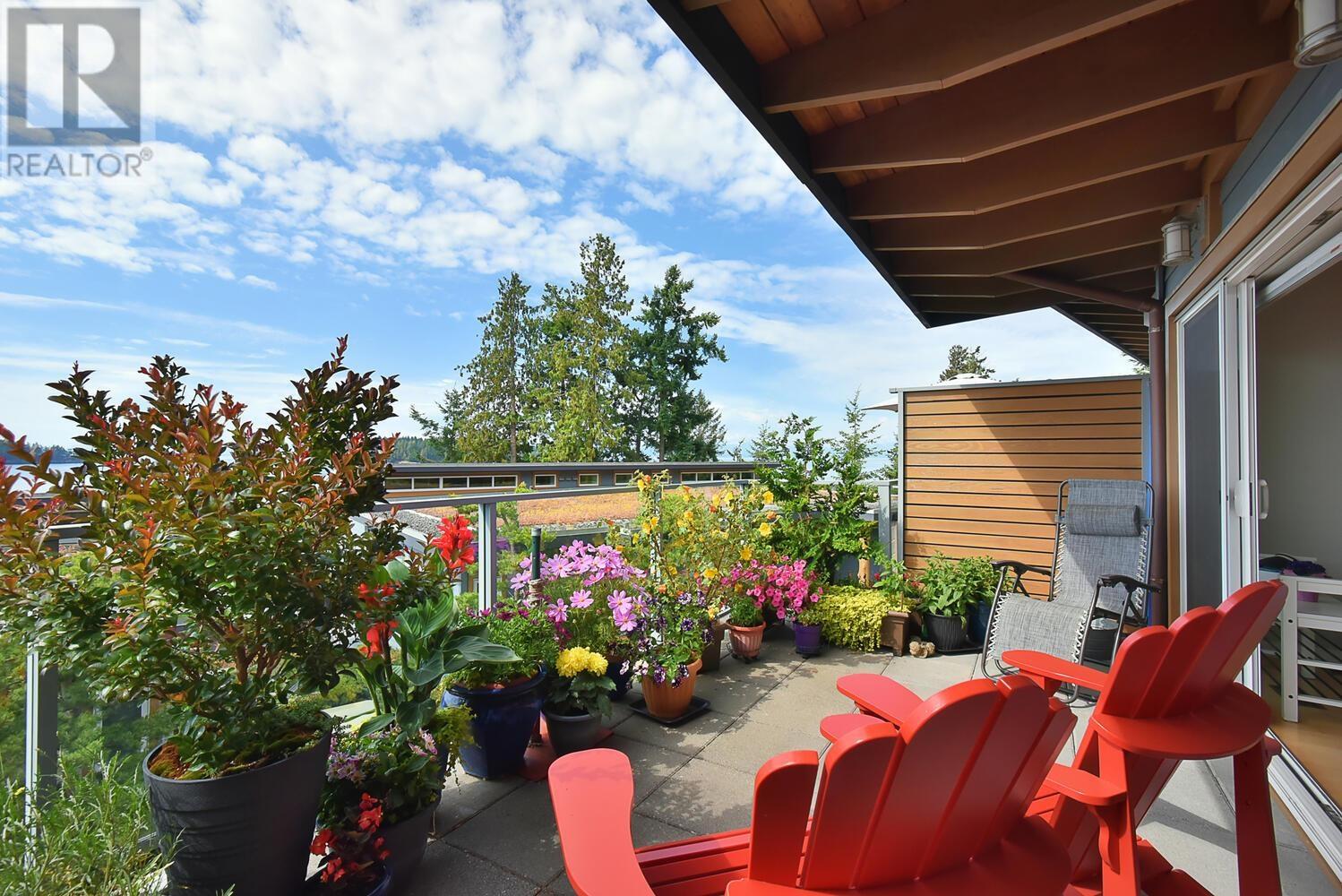 5396 Wakefield Beach Lane, Sechelt, British Columbia  V7Z 0T6 - Photo 7 - R2799173