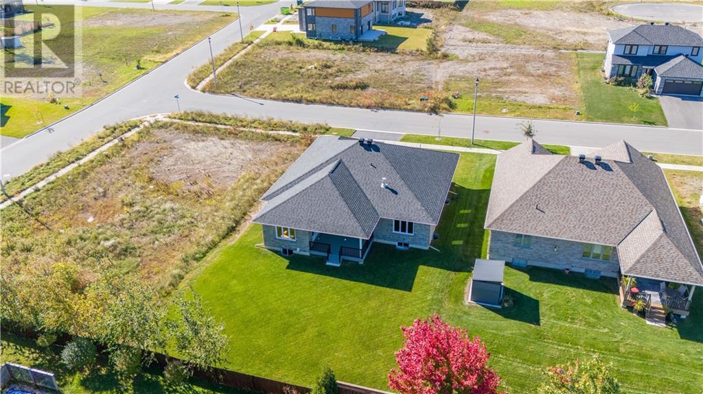 1233 Wesburke Avenue, Cornwall, Ontario  K6J 5V3 - Photo 27 - 1352372