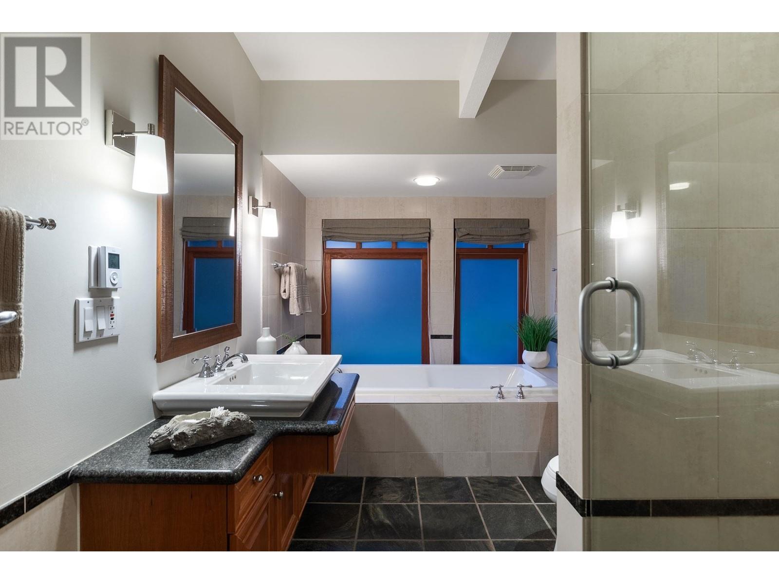 4449 Ross Crescent, West Vancouver, British Columbia  V7W 1B4 - Photo 23 - R2799263