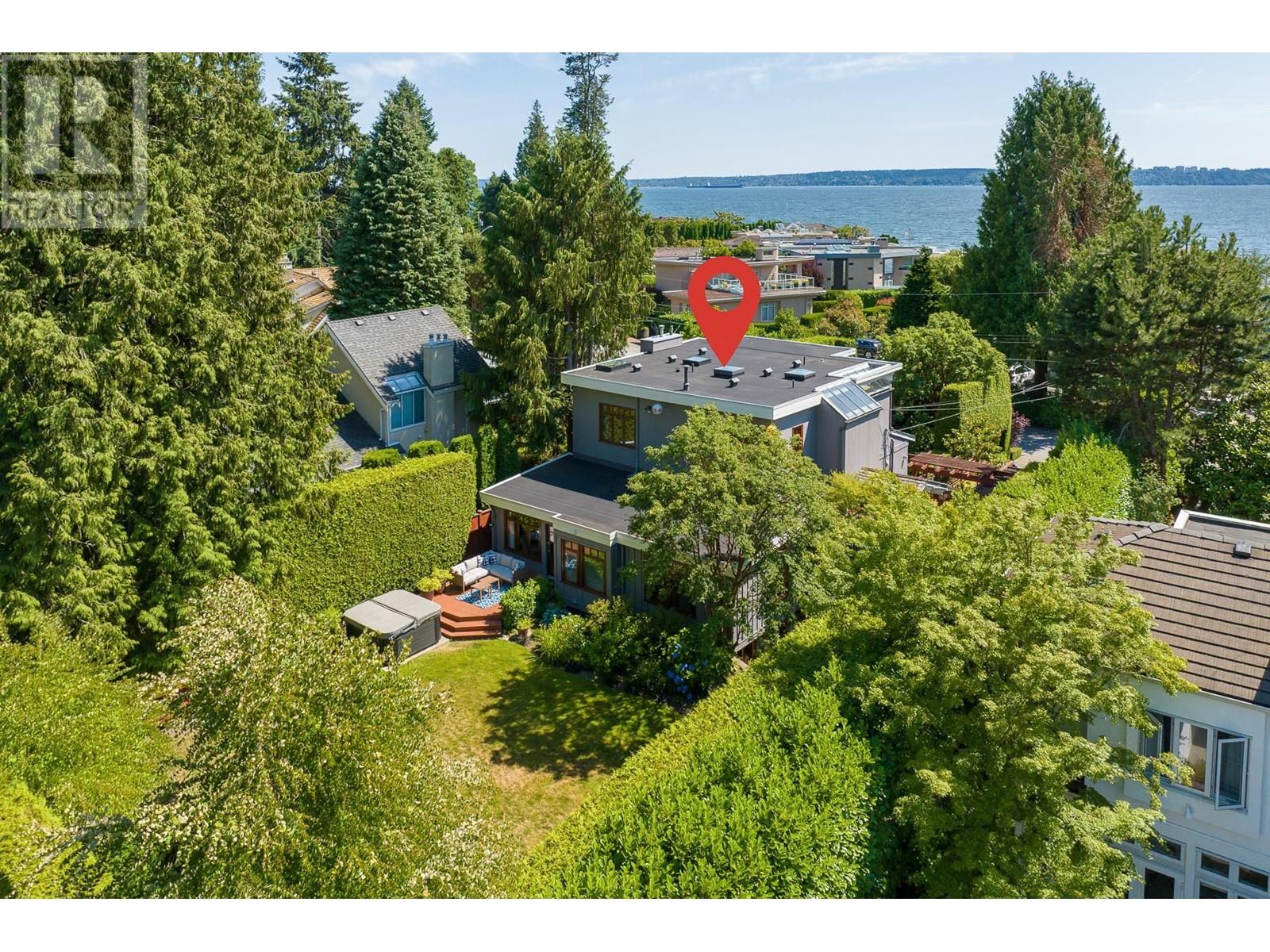 4449 Ross Crescent, West Vancouver, British Columbia  V7W 1B4 - Photo 33 - R2799263