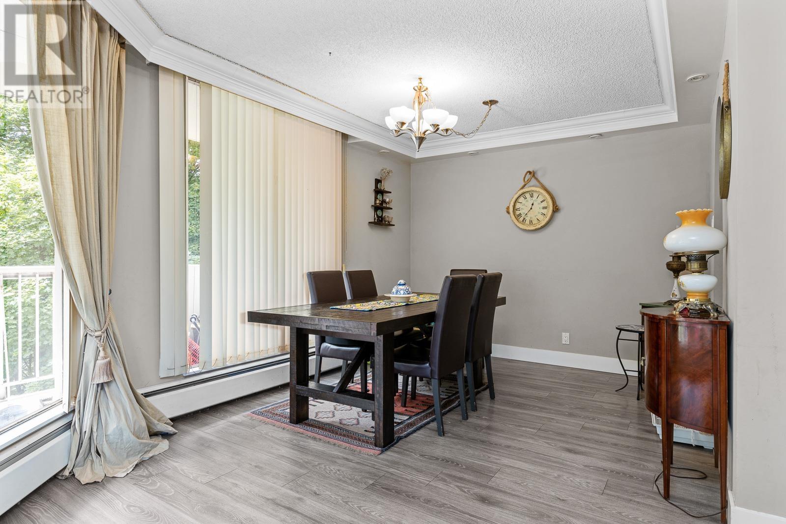 309 2024 Fullerton Avenue, North Vancouver, British Columbia  V7P 3G4 - Photo 6 - R2799188