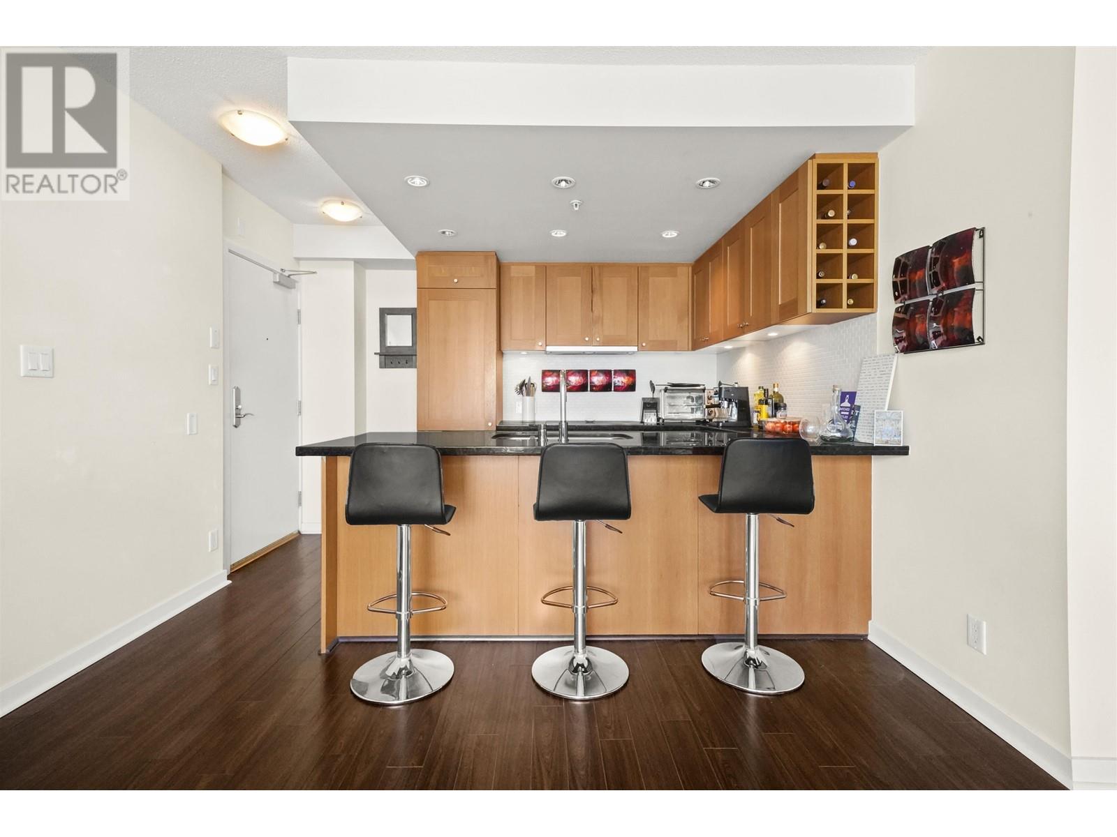 2001 821 Cambie Street, Vancouver, British Columbia  V6B 0E3 - Photo 2 - R2799403