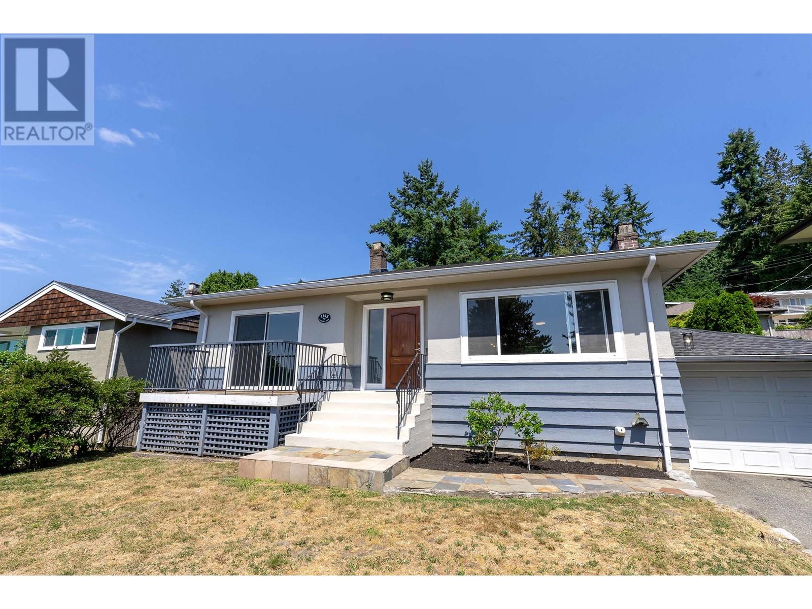 1145 Lawson Avenue, West Vancouver, British Columbia  V7T 2E4 - Photo 3 - R2797028