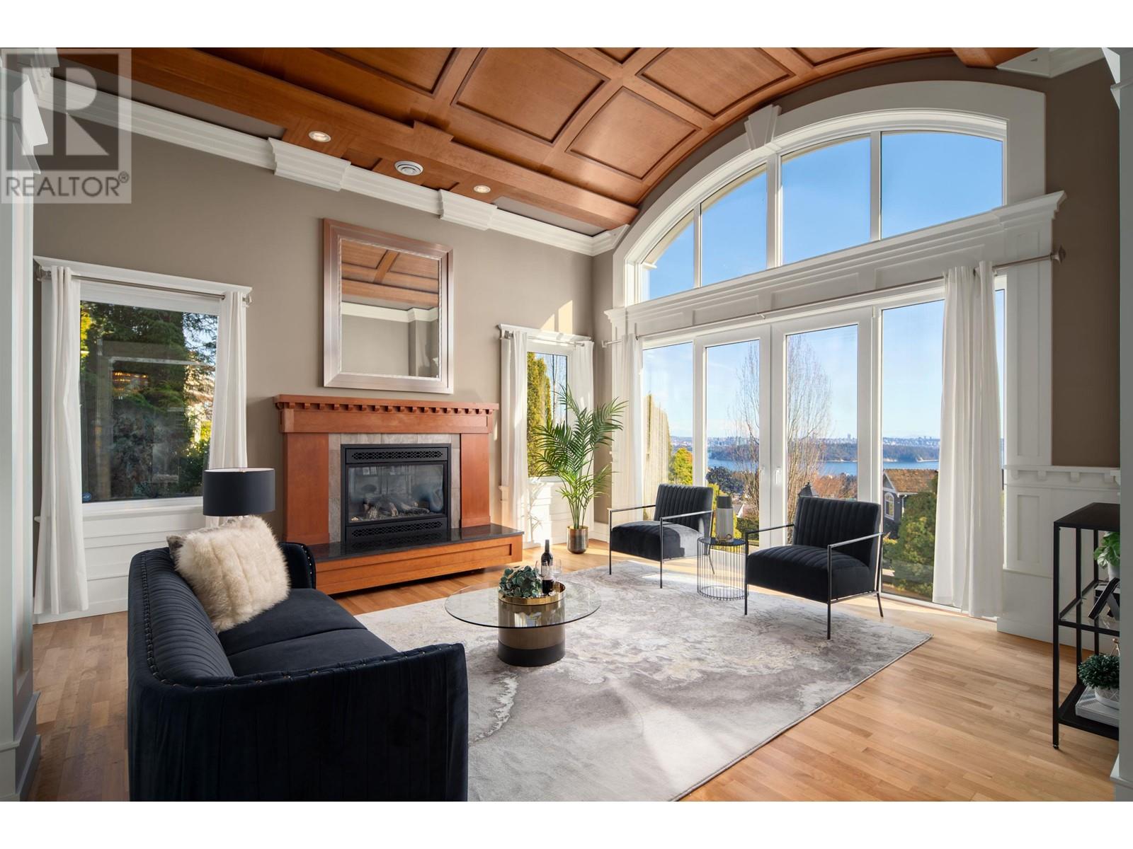 2291 ORCHARD LANE, west vancouver, British Columbia