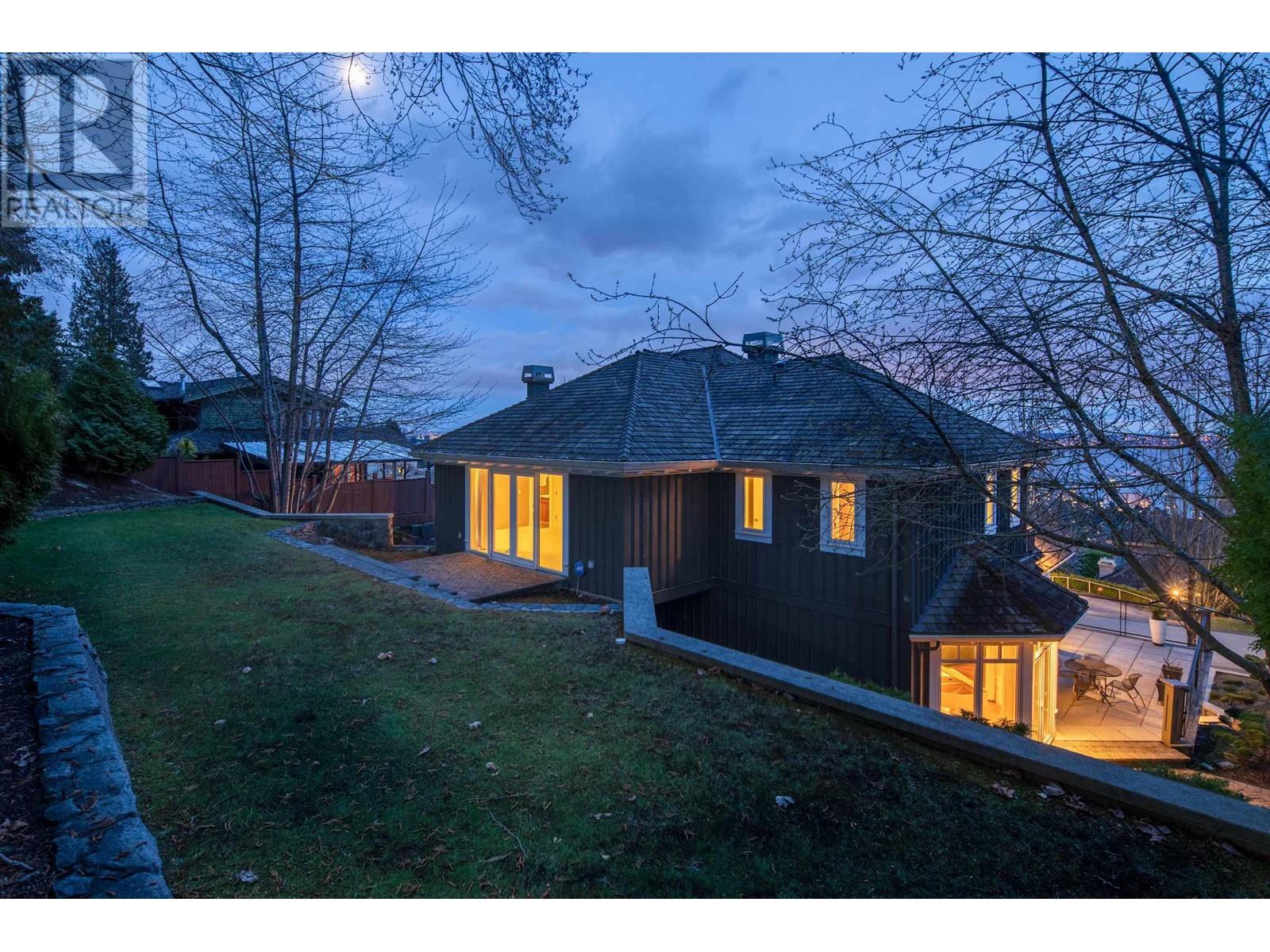 2291 Orchard Lane, West Vancouver, British Columbia  V7V 4X6 - Photo 36 - R2799619