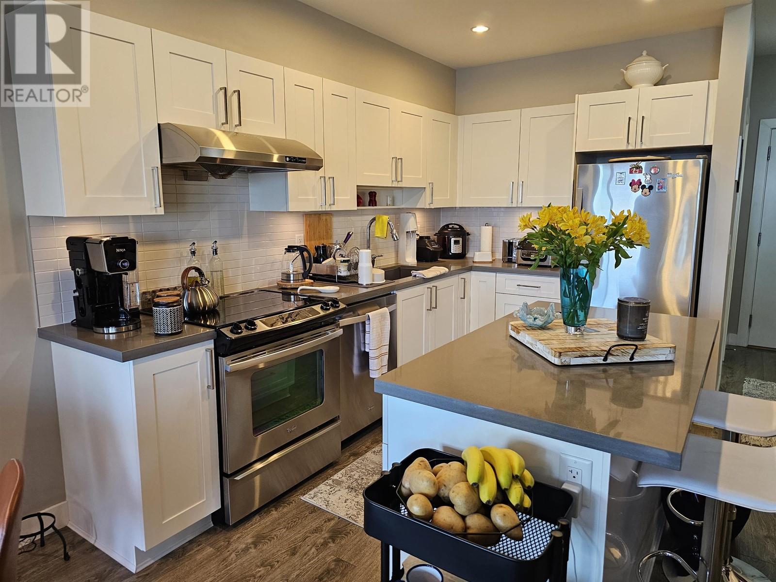 1205 963 Charland Avenue, Coquitlam, British Columbia  V3K 0E2 - Photo 4 - R2799459