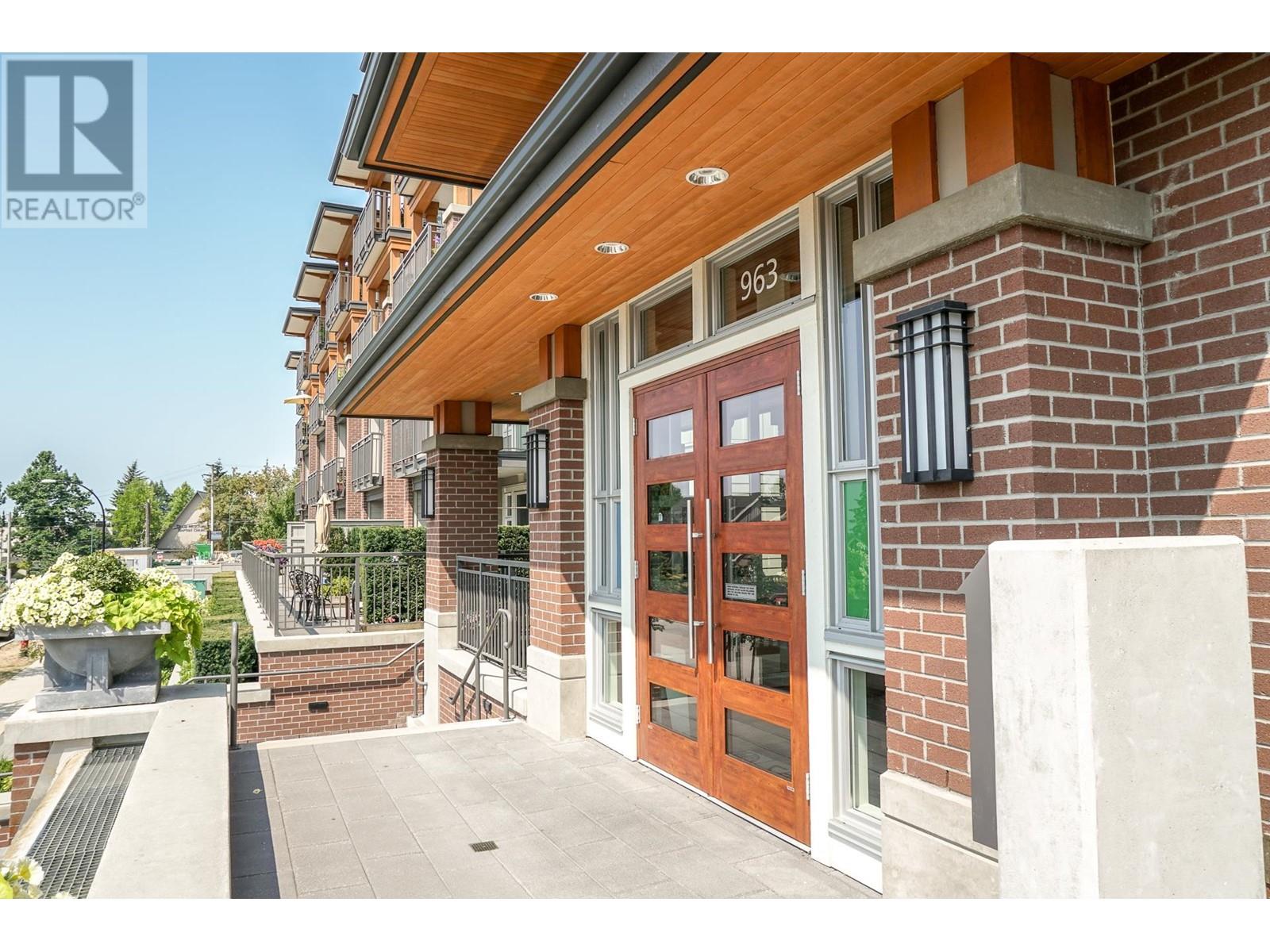 1205 963 Charland Avenue, Coquitlam, British Columbia  V3K 0E2 - Photo 11 - R2799459