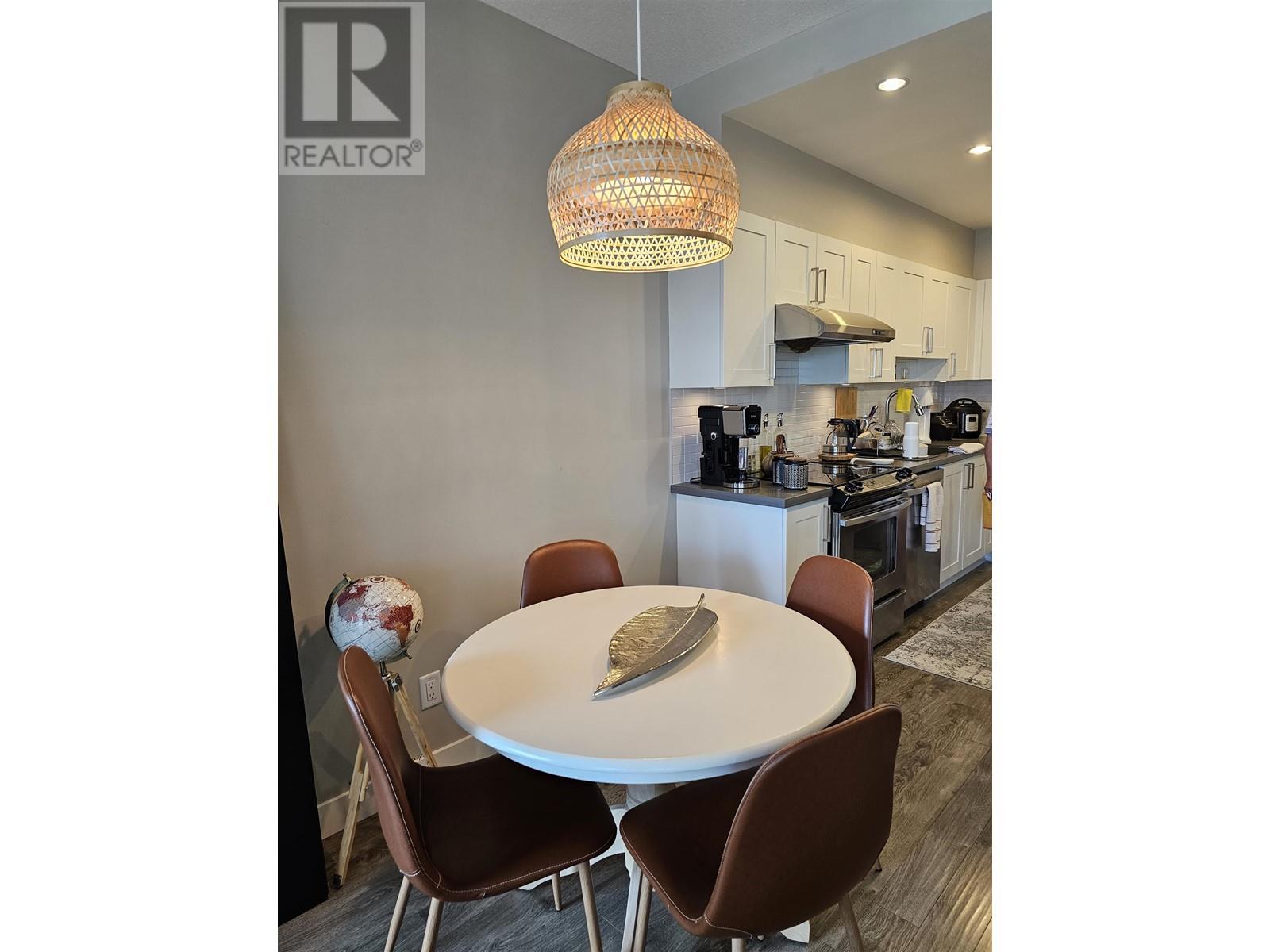 1205 963 Charland Avenue, Coquitlam, British Columbia  V3K 0E2 - Photo 3 - R2799459