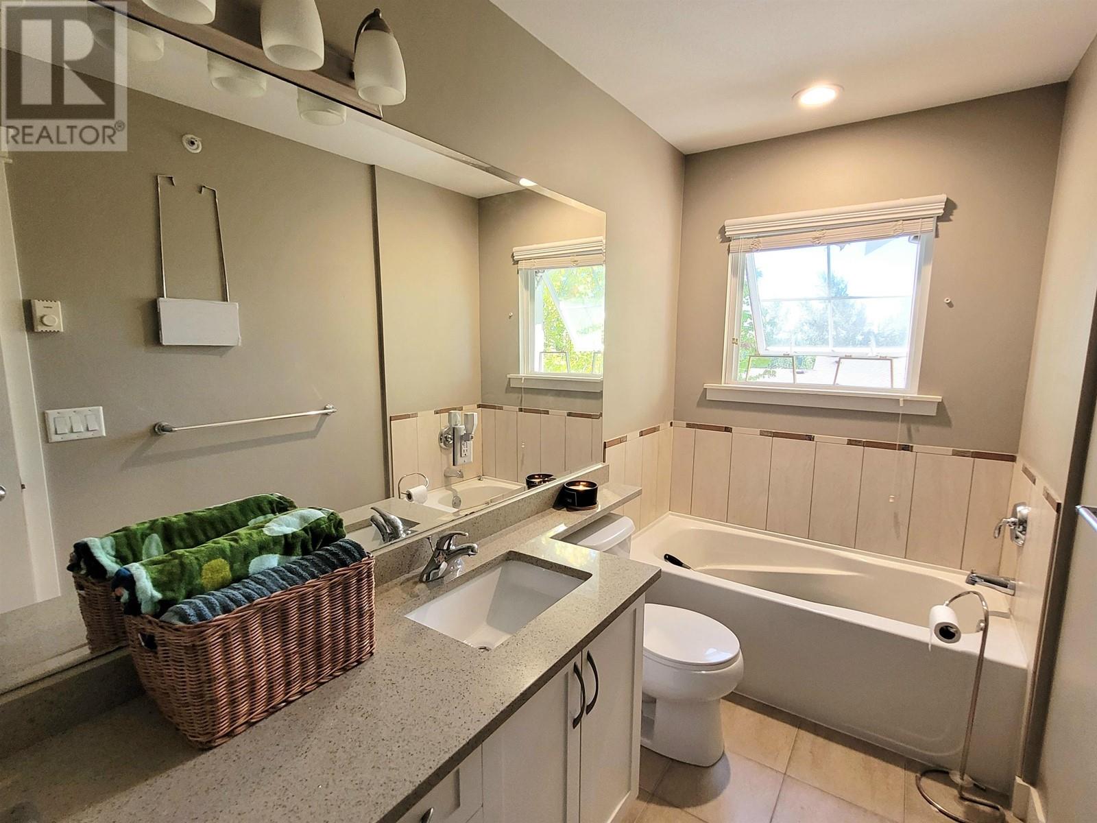 2 11282 Cottonwood Drive, Maple Ridge, British Columbia  V2X 8W8 - Photo 20 - R2799261