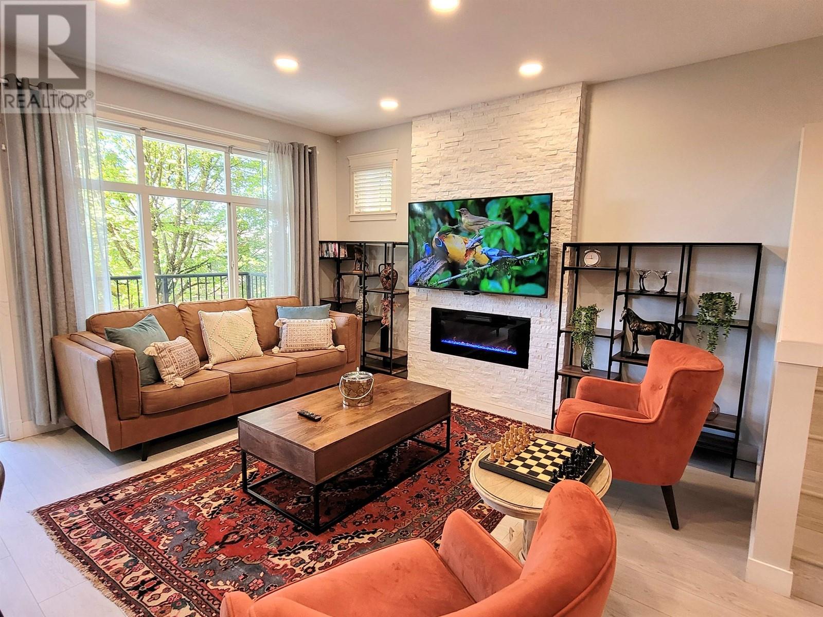 2 11282 Cottonwood Drive, Maple Ridge, British Columbia  V2X 8W8 - Photo 5 - R2799261