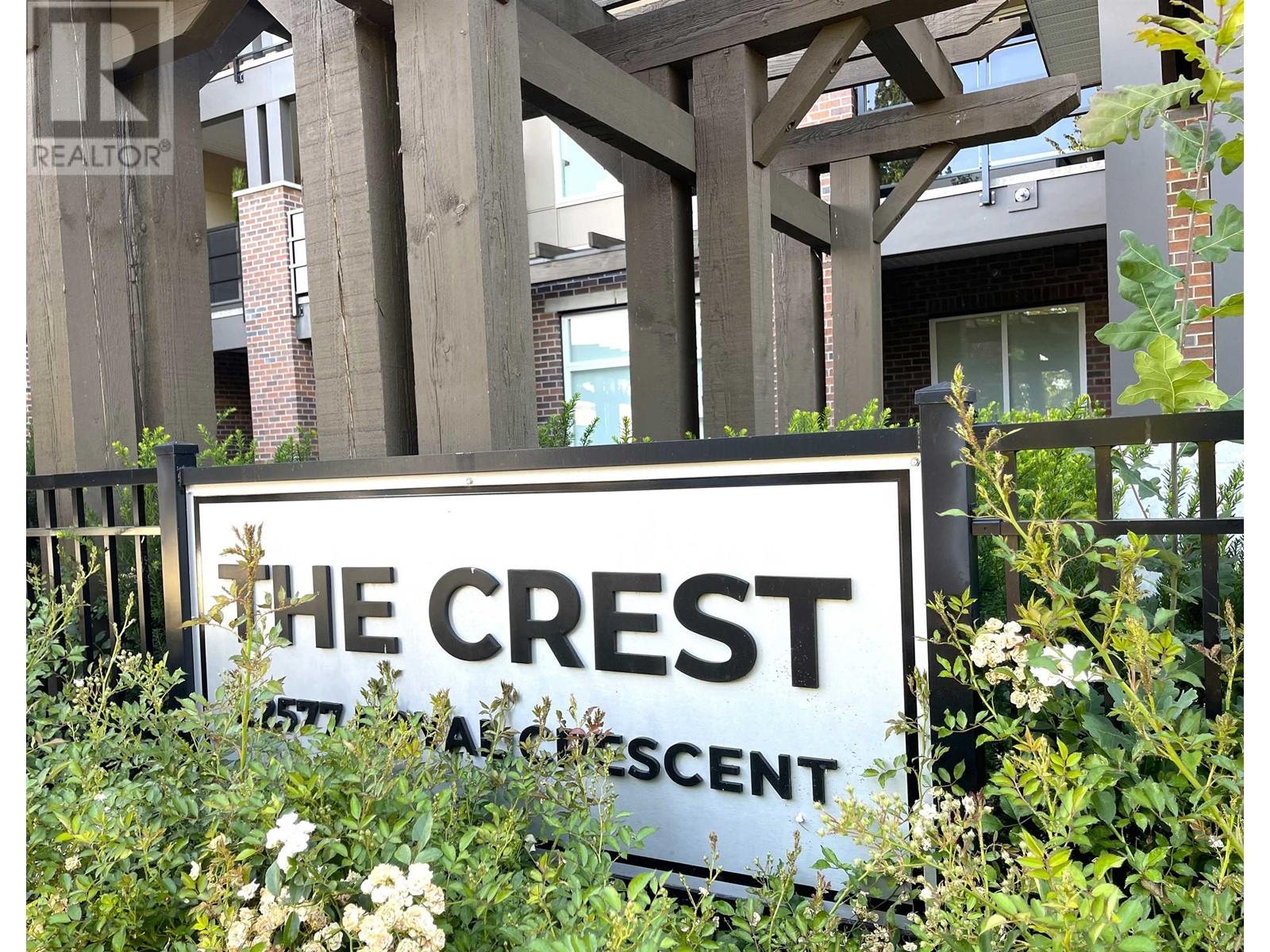 301 22577 Royal Crescent, Maple Ridge, British Columbia  V2X 2M2 - Photo 4 - R2798753