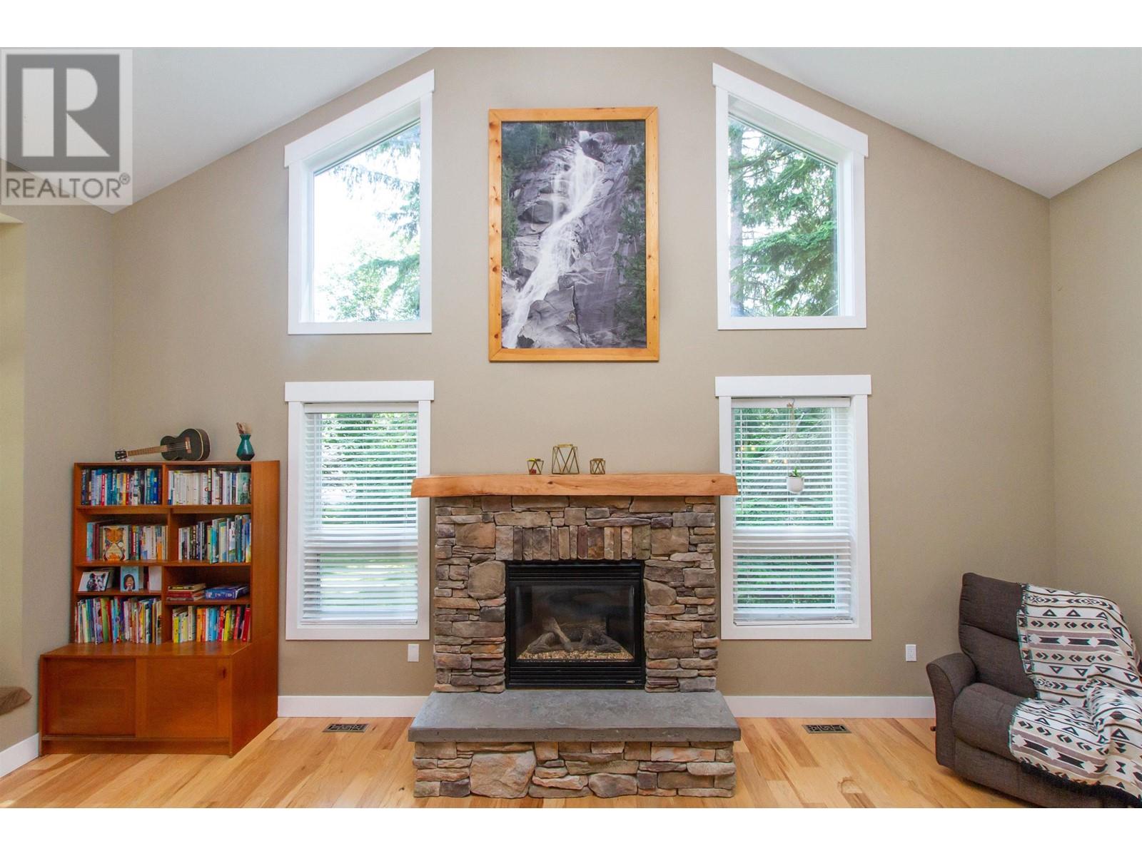 41417 Dryden Road, Squamish, British Columbia  V0N 1H0 - Photo 7 - R2799714