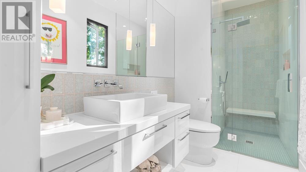 2650 Rosebery Avenue, West Vancouver, British Columbia  V7V 3A2 - Photo 26 - R2799734