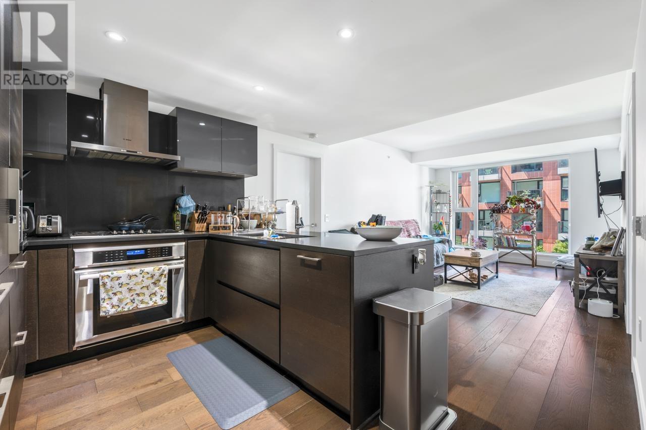 203 1561 W 57th Avenue, Vancouver, British Columbia  V6P 0H5 - Photo 9 - R2799231