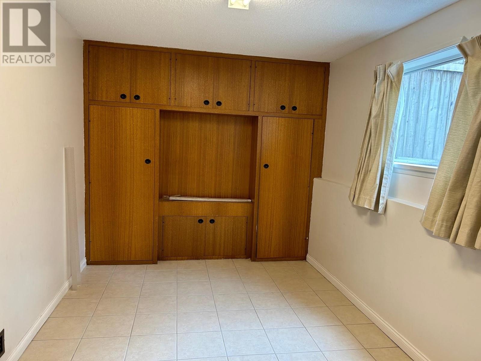 6469 Portland Street, Burnaby, British Columbia  V5E 1A1 - Photo 22 - R2797536