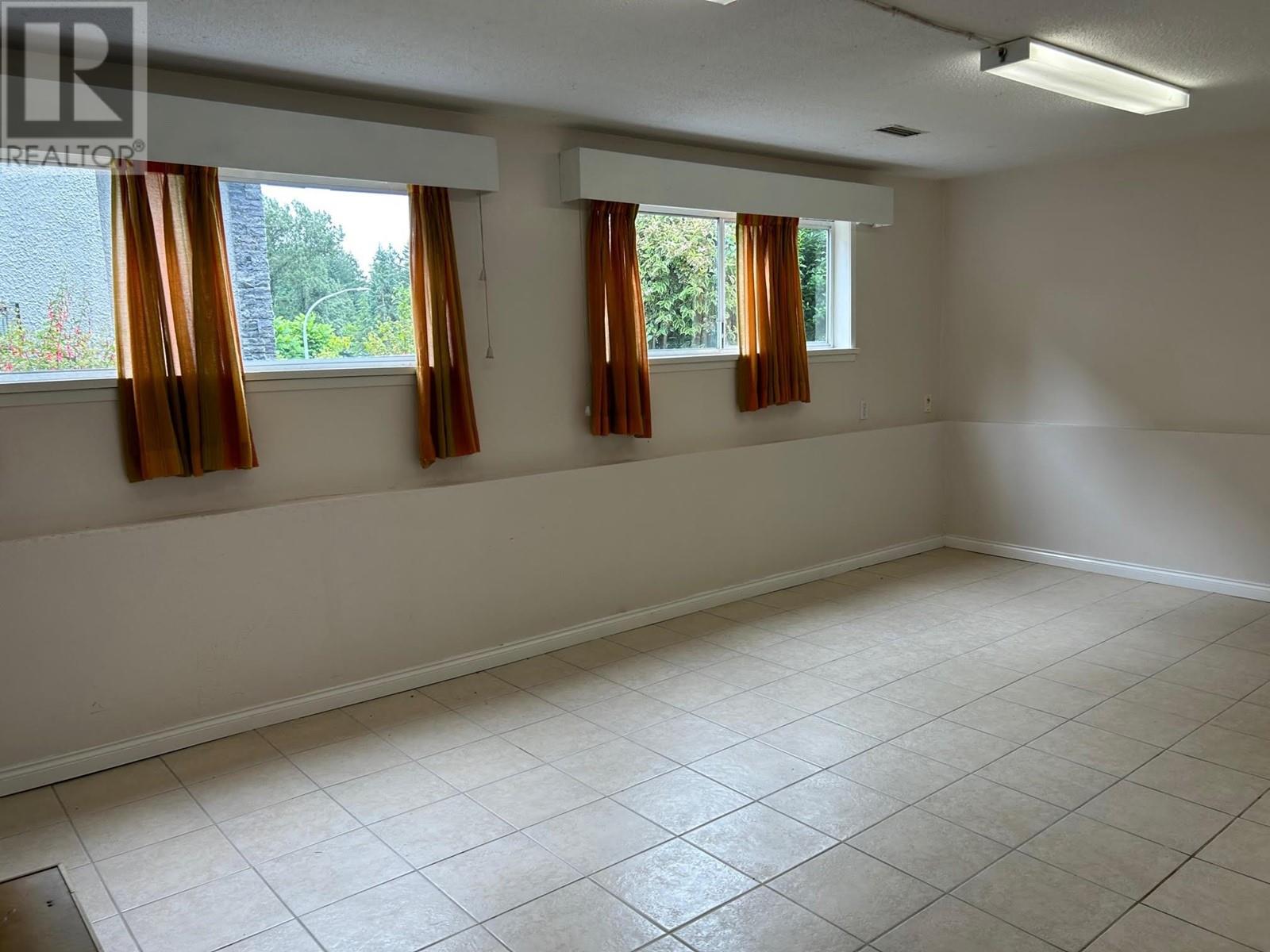 6469 Portland Street, Burnaby, British Columbia  V5E 1A1 - Photo 20 - R2797536