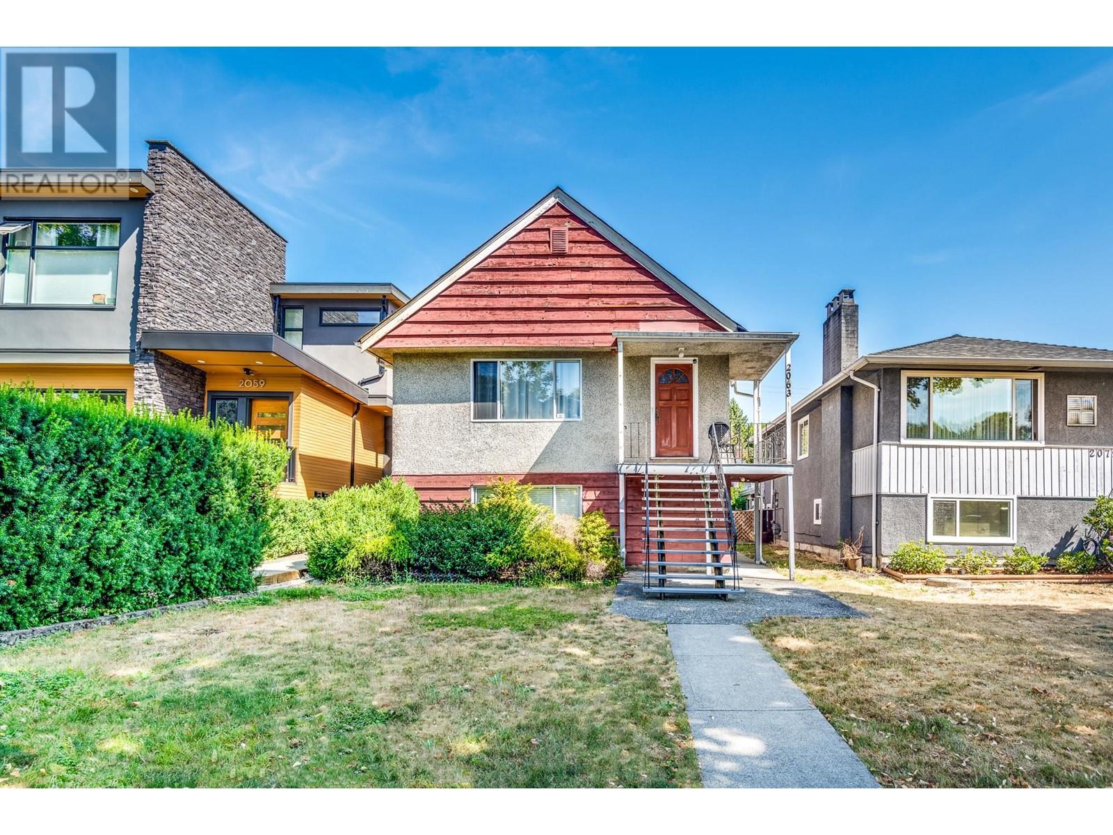 2063 E 13th Avenue, Vancouver, British Columbia  V5N 2C5 - Photo 2 - R2798819