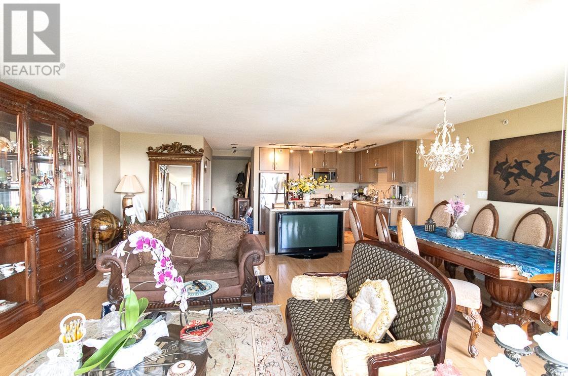 2003 660 Nootka Way, Port Moody, British Columbia  V3H 0B7 - Photo 4 - R2799183