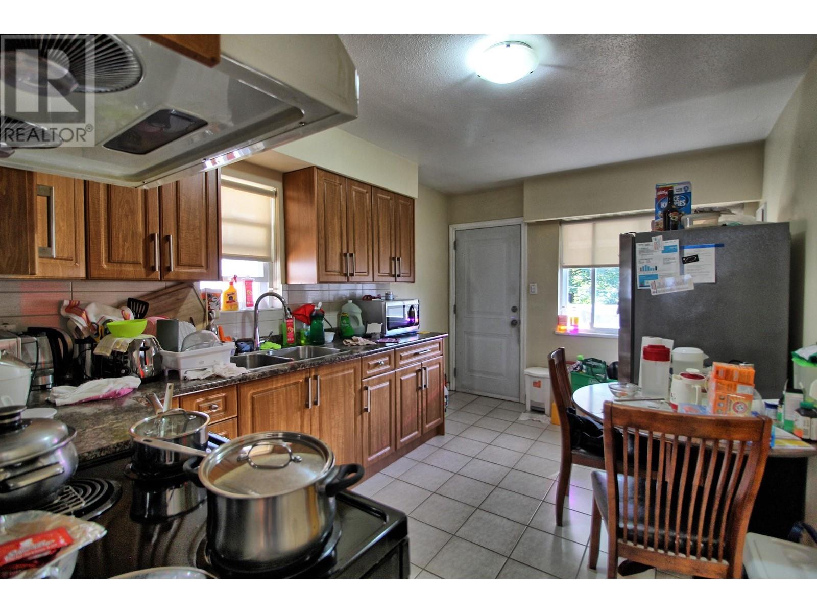 6801 Knight Street, Vancouver, British Columbia  V5P 2W4 - Photo 6 - R2799945