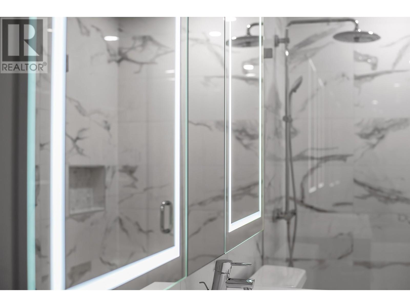 406 6398 Silver Avenue, Burnaby, British Columbia  V5H 0K7 - Photo 21 - R2800071