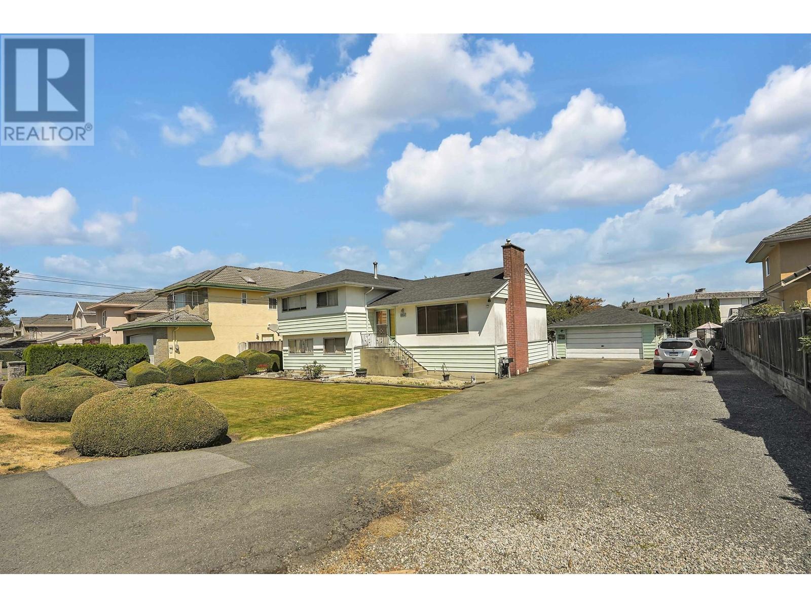 8811 Saunders Road, Richmond, British Columbia  V7A 2A6 - Photo 6 - R2799006