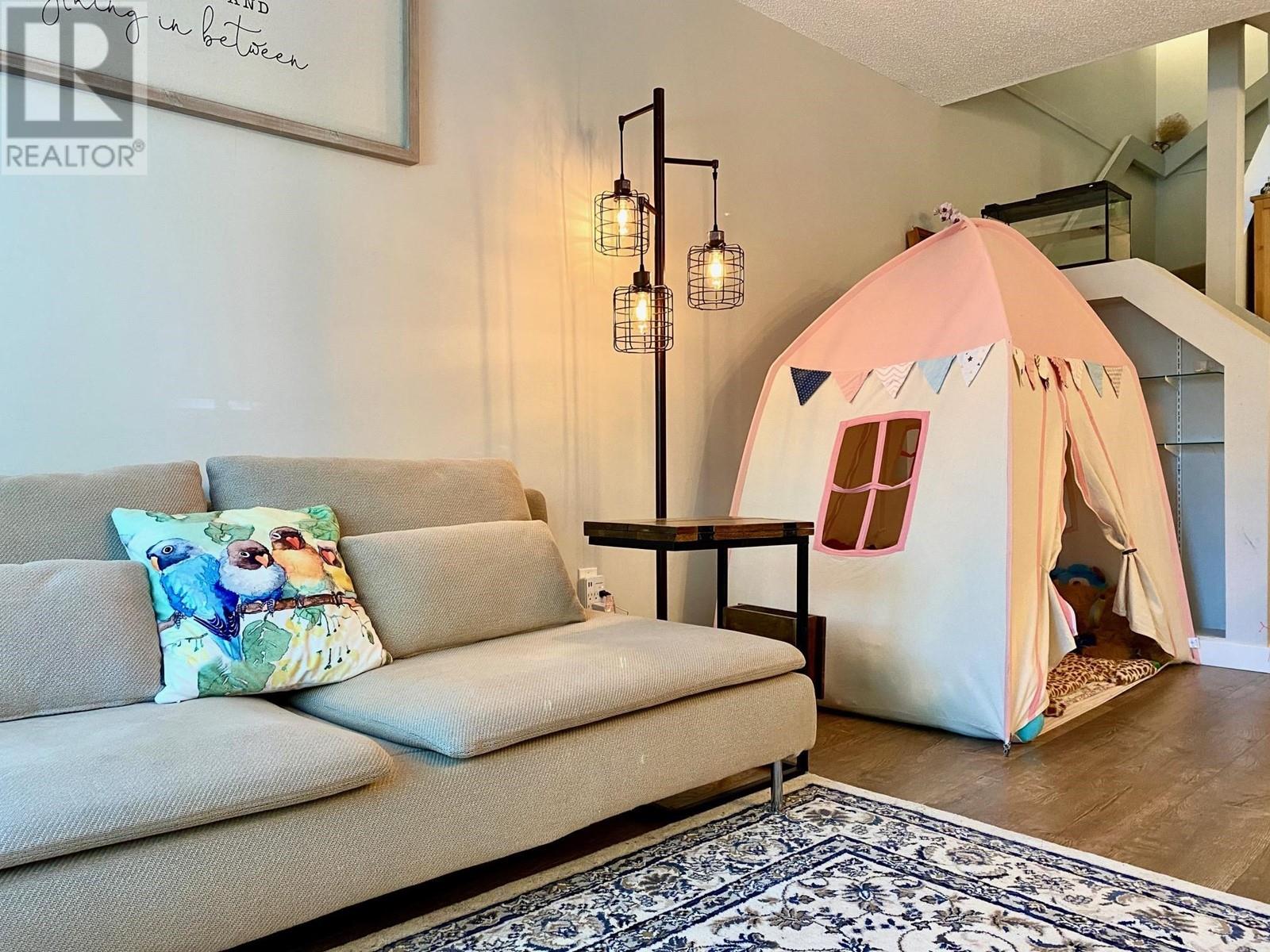 36 7611 Moffatt Road, Richmond, British Columbia  V6Y 1X9 - Photo 2 - R2799703