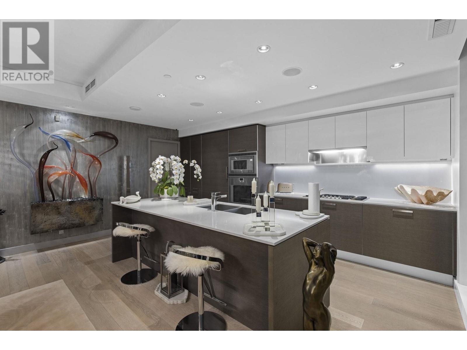 702 1409 W Pender Street, Vancouver, British Columbia  V6G 2S3 - Photo 12 - R2798639