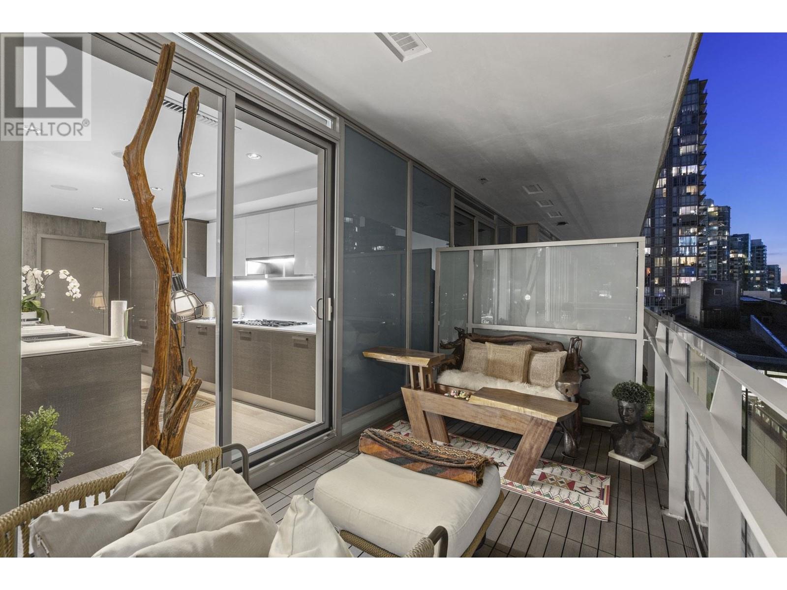 702 1409 W Pender Street, Vancouver, British Columbia  V6G 2S3 - Photo 13 - R2798639