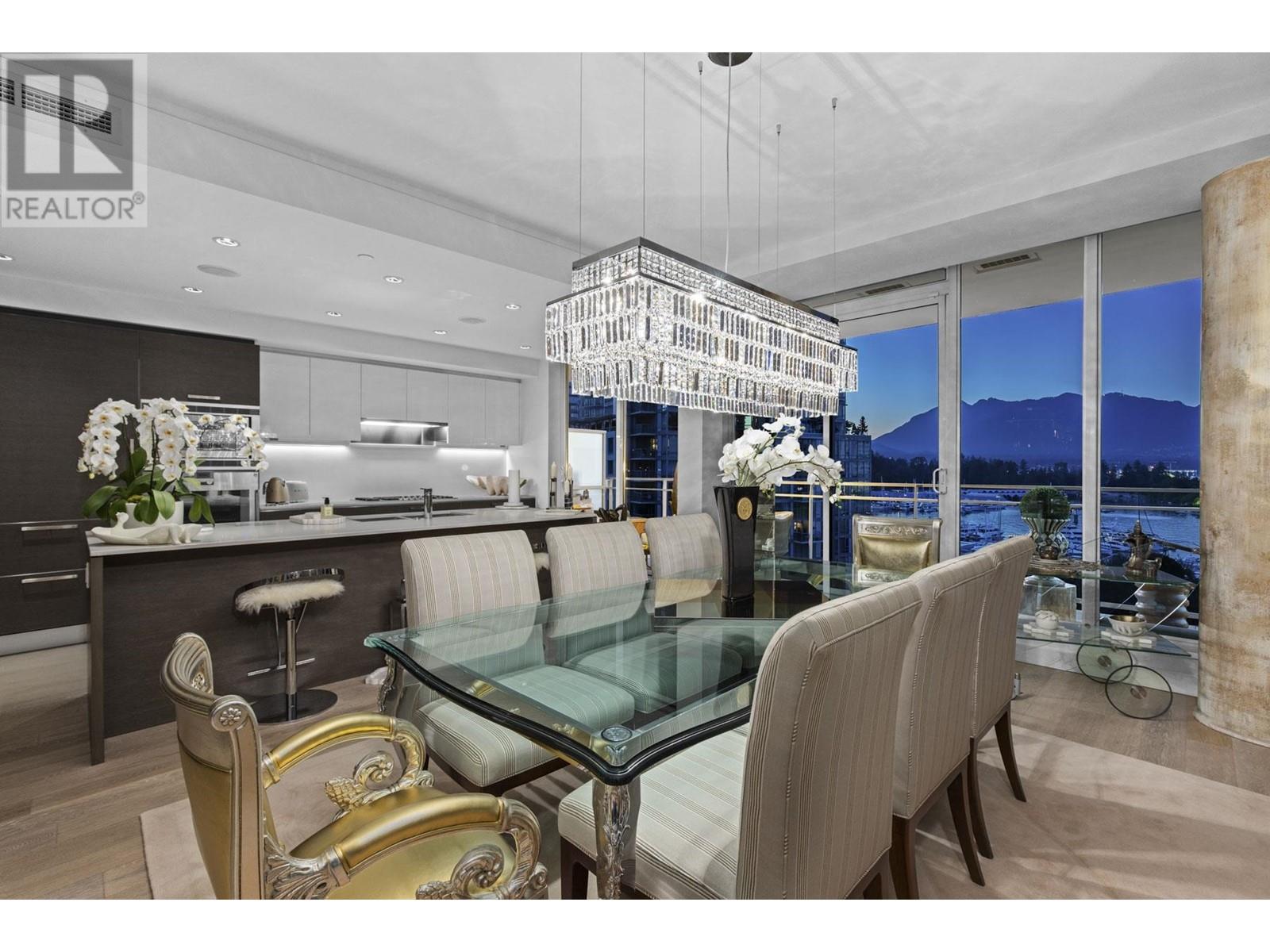 702 1409 W Pender Street, Vancouver, British Columbia  V6G 2S3 - Photo 10 - R2798639