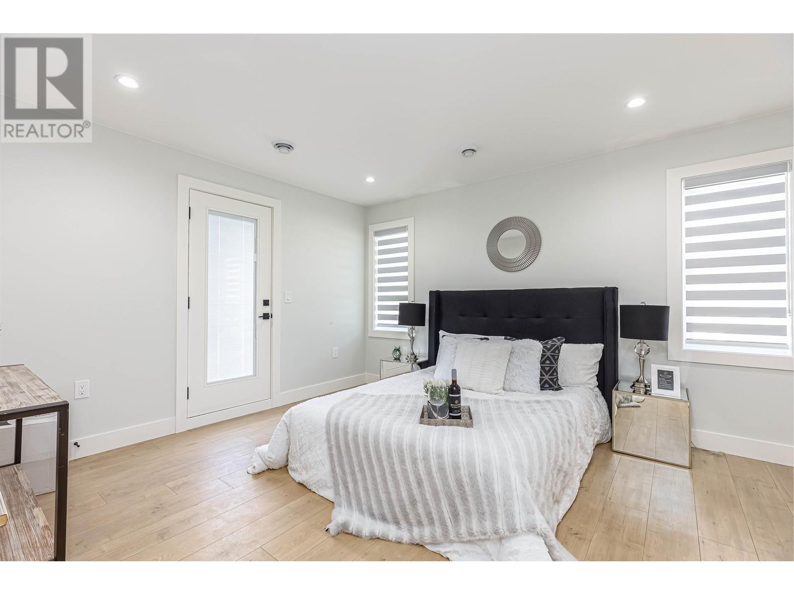 3485 Turner Street, Vancouver, British Columbia  V5K 2H8 - Photo 14 - R2800055