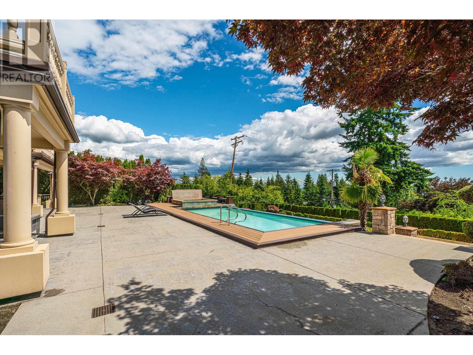 1069 Groveland Road, West Vancouver, British Columbia  V7S 1Z3 - Photo 1 - R2800295