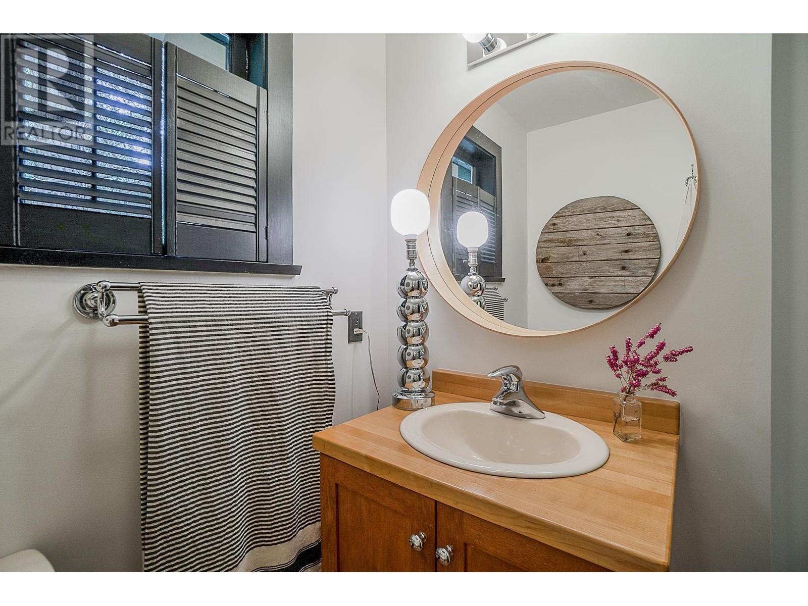 5037 Howe Sound Lane, West Vancouver, British Columbia  V7W 1L3 - Photo 15 - R2800364