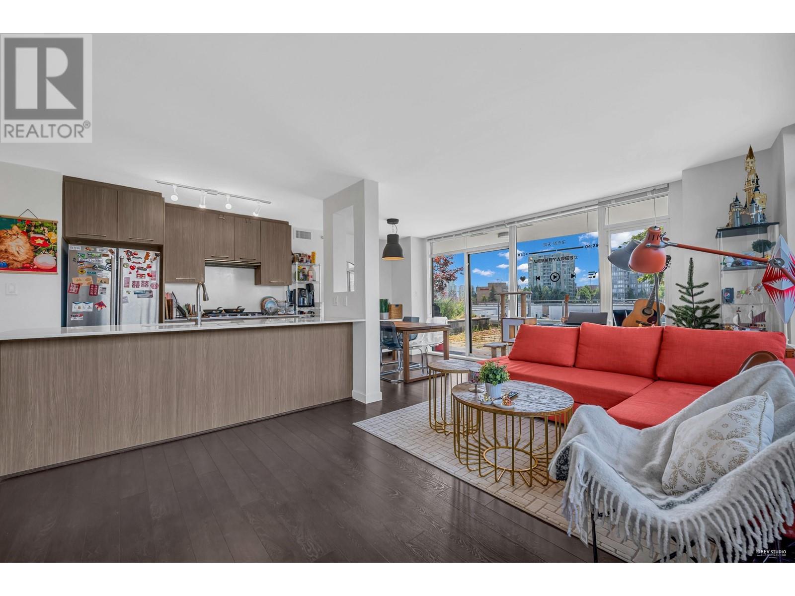 307 7688 Alderbridge Way, Richmond, British Columbia  V6X 0P7 - Photo 8 - R2795214