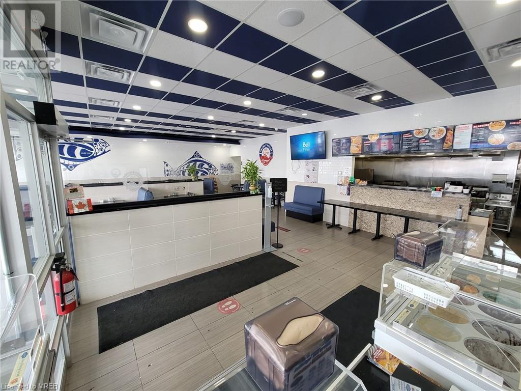 494 Holland Street W Unit# 4 & 5, Bradford West Gwillimbury, Ontario  L3Z 0A2 - Photo 2 - 40457529