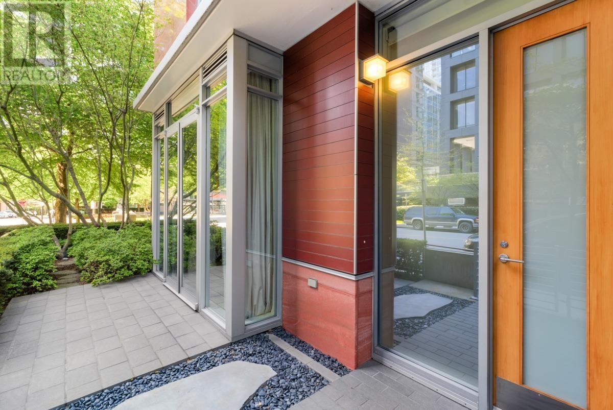 1181 W Cordova Street, Vancouver, British Columbia  V6C 0A1 - Photo 3 - R2800449