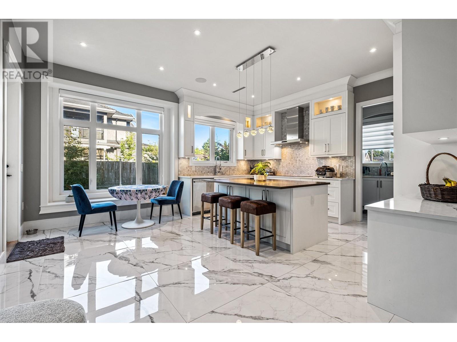 3671 Lamond Avenue, Richmond, British Columbia  V7E 1C9 - Photo 9 - R2799834