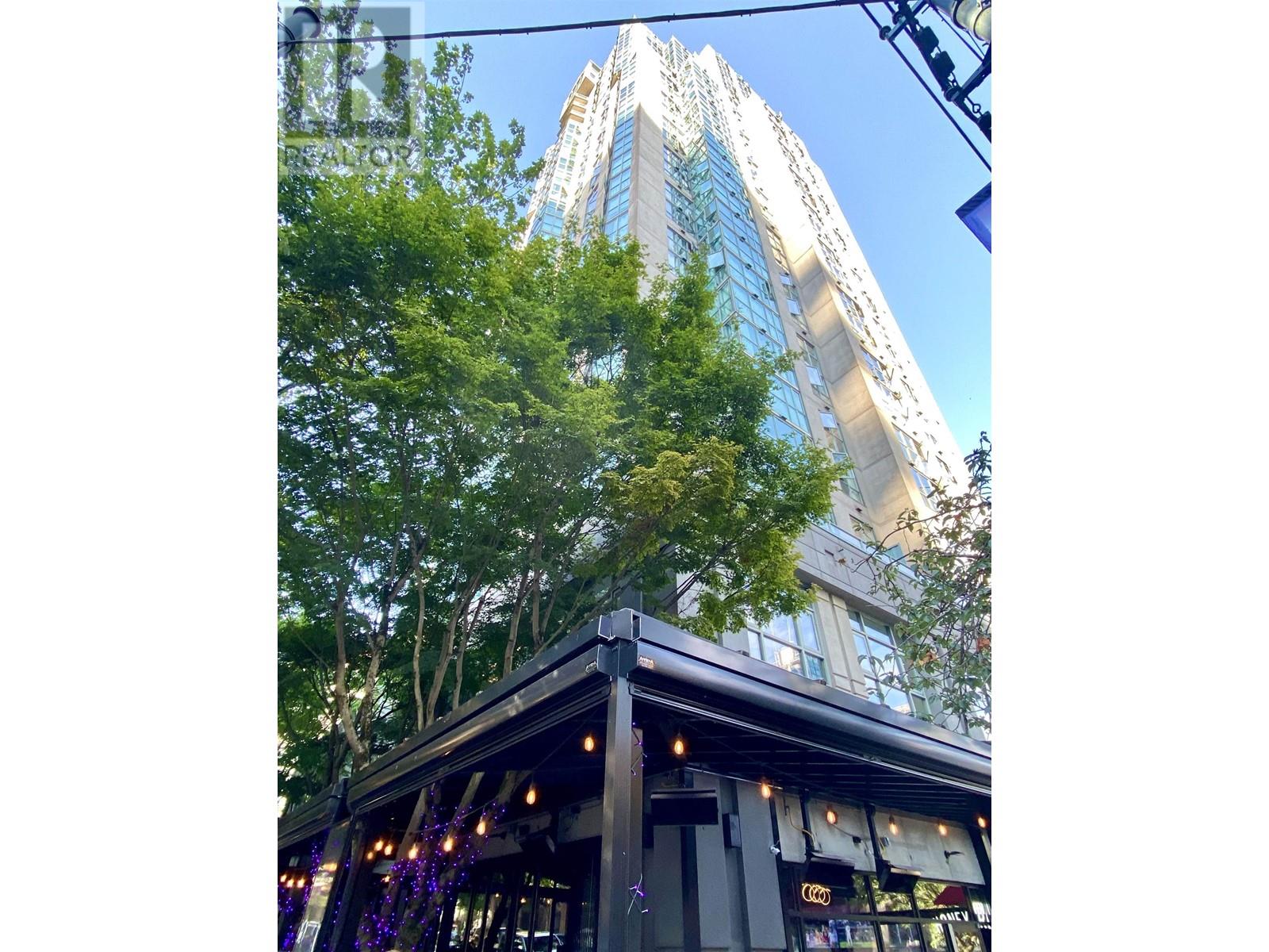 2202 1188 Howe Street, Vancouver, British Columbia  V6Z 2S8 - Photo 2 - R2800513