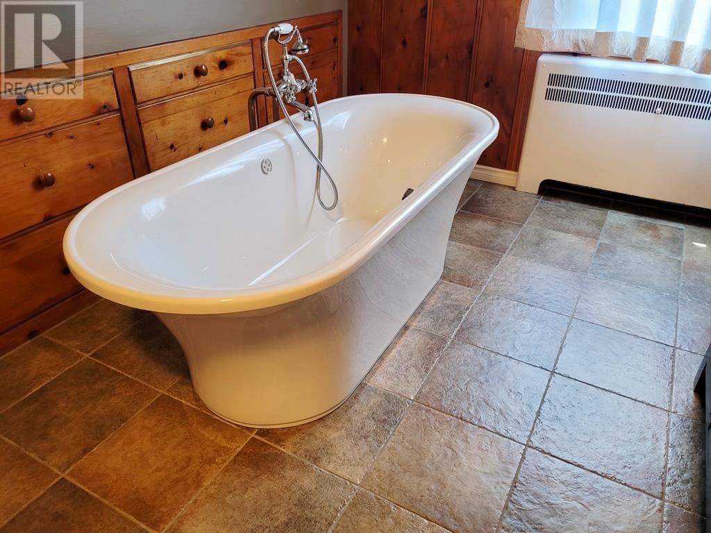 7628 Burris Street, Burnaby, British Columbia  V5E 1Z3 - Photo 22 - R2800584