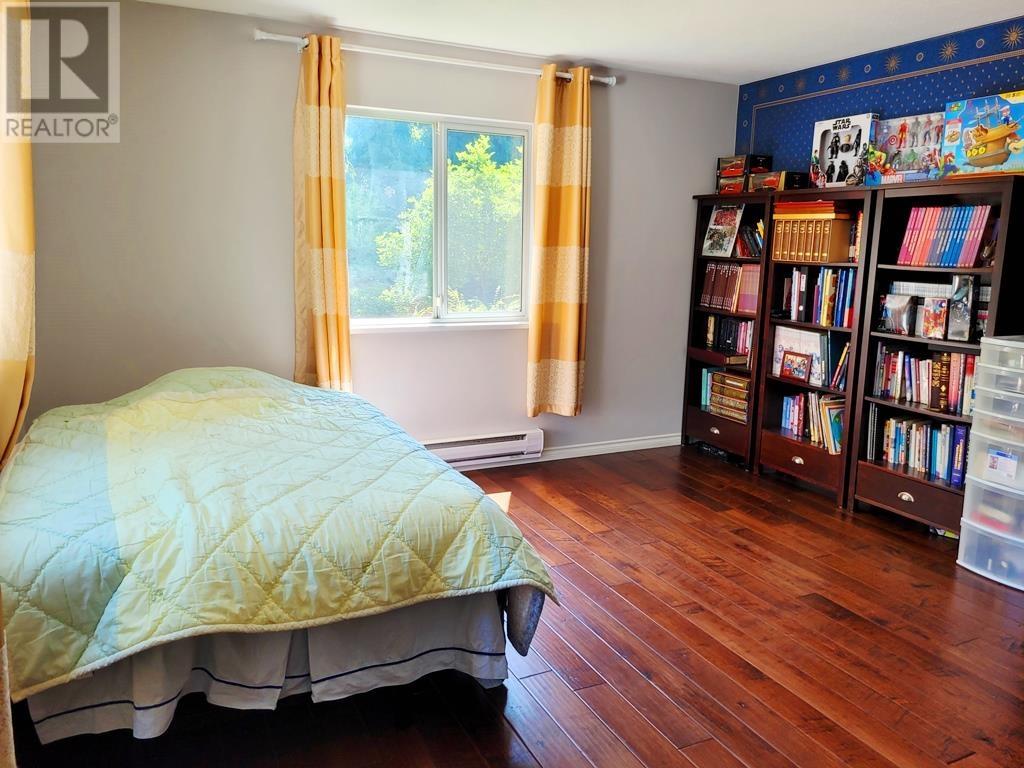 7628 Burris Street, Burnaby, British Columbia  V5E 1Z3 - Photo 23 - R2800584