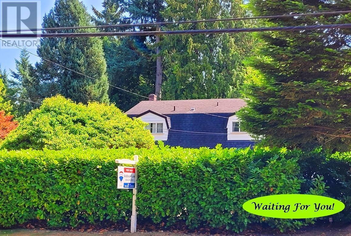 7628 Burris Street, Burnaby, British Columbia  V5E 1Z3 - Photo 3 - R2800584