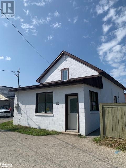 15 Victoria St N Street N, Walkerton, Ontario  N0G 2V0 - Photo 1 - 40457106
