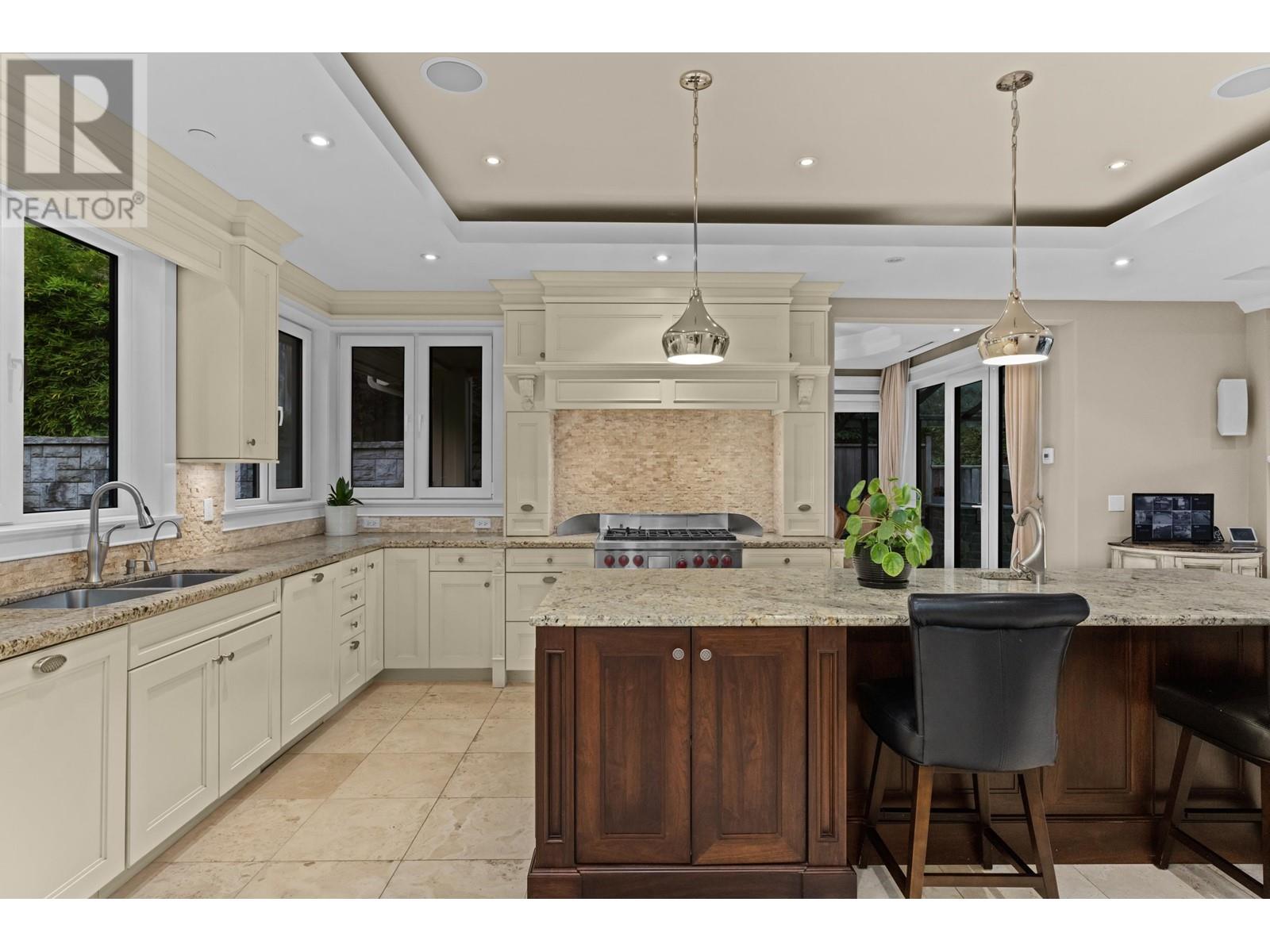 1479 Chippendale Road, West Vancouver, British Columbia  V7S 3G6 - Photo 11 - R2798983