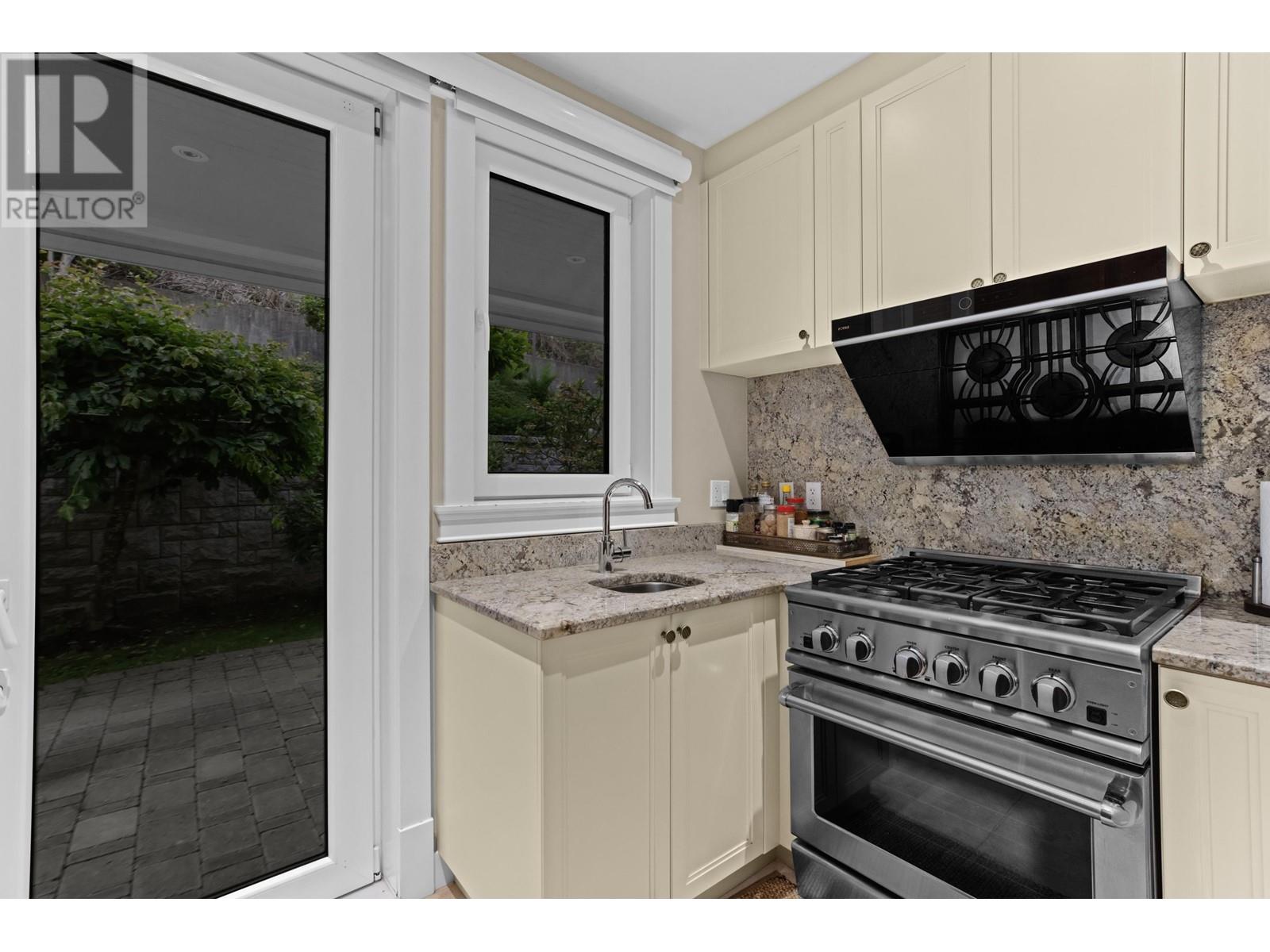 1479 Chippendale Road, West Vancouver, British Columbia  V7S 3G6 - Photo 21 - R2798983