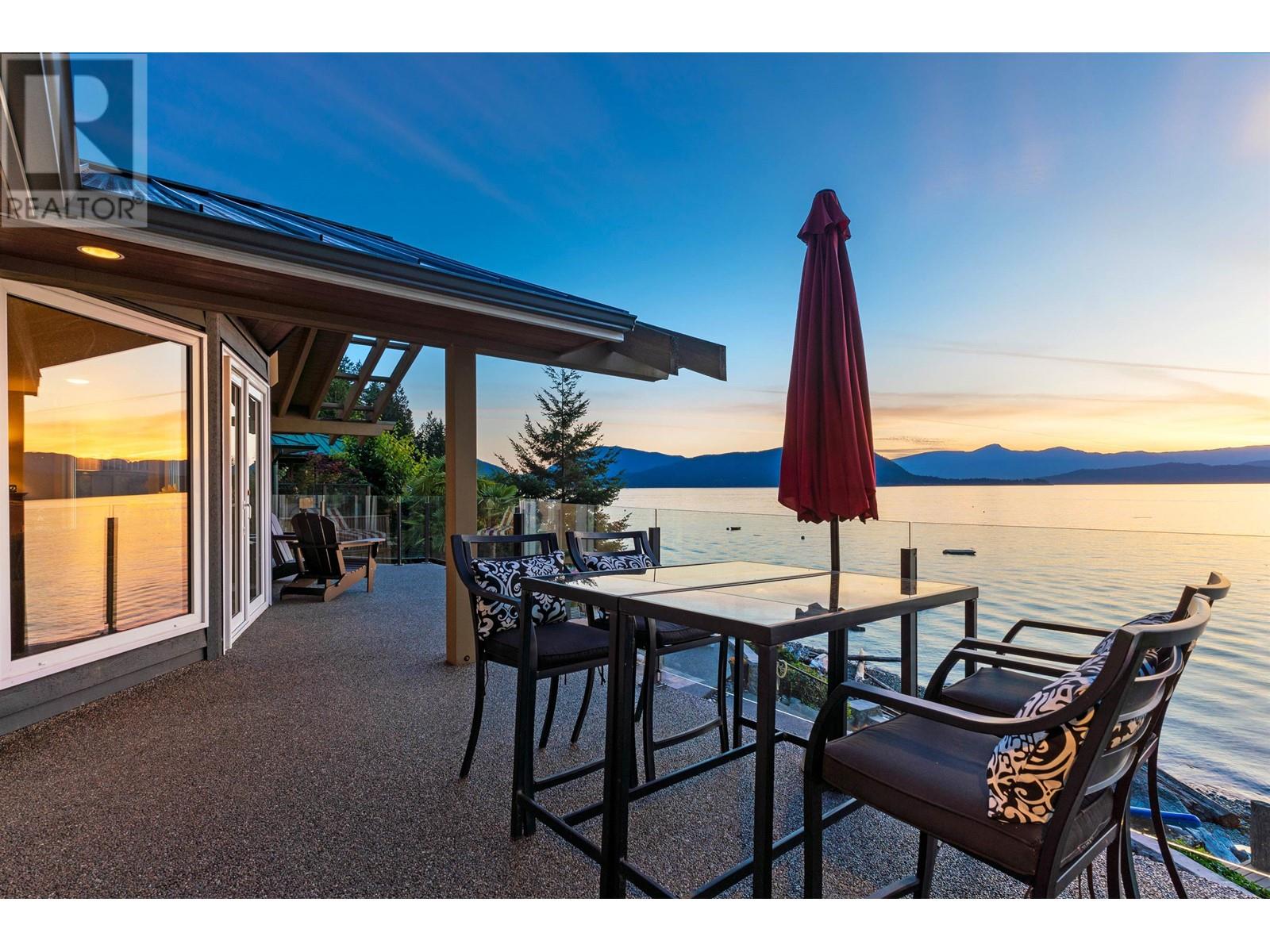 8735 Lawrence Way, West Vancouver, British Columbia  V7W 2T7 - Photo 21 - R2800796