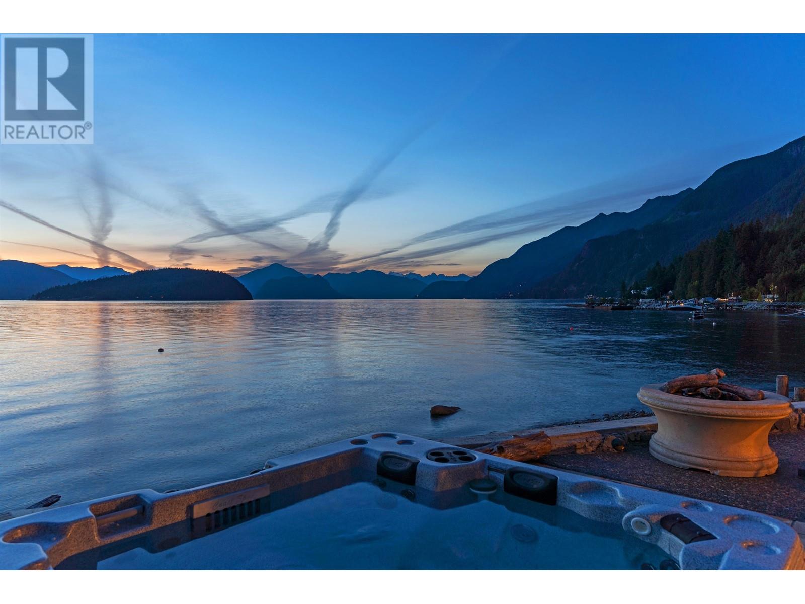 8735 Lawrence Way, West Vancouver, British Columbia  V7W 2T7 - Photo 37 - R2800796