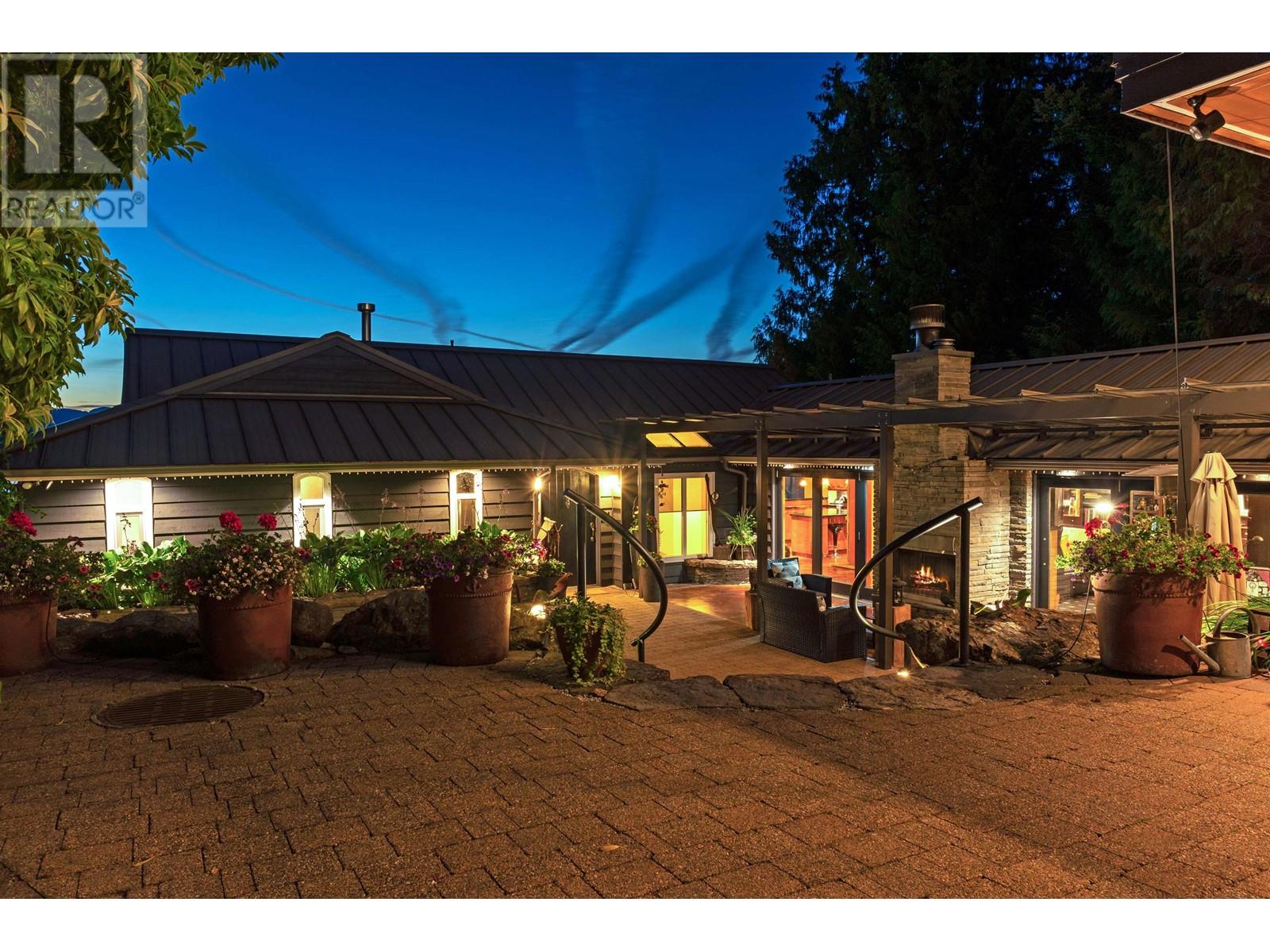 8735 Lawrence Way, West Vancouver, British Columbia  V7W 2T7 - Photo 39 - R2800796