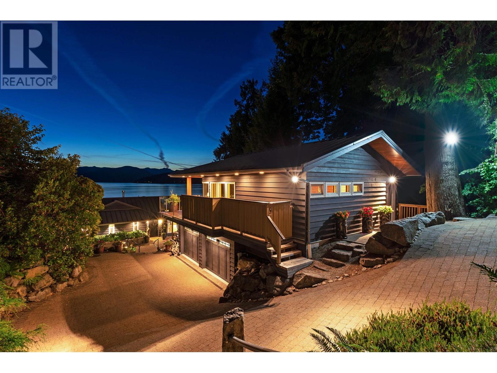 8735 Lawrence Way, West Vancouver, British Columbia  V7W 2T7 - Photo 40 - R2800796