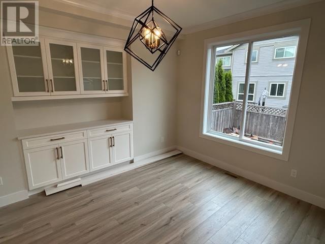 20388 Wicklund Avenue, Maple Ridge, British Columbia  V2X 2Z5 - Photo 12 - R2785938